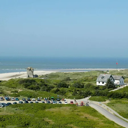 Vakantiehuis Nifty Holiday In Bl Vand With Swimming Pool Blåvand